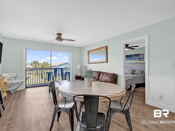 4th image of 388 E Beach Blvd #B1