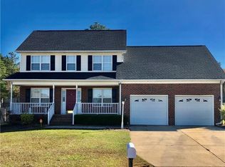 5539 Rising Ridge Dr, Hope Mills, NC 28348
