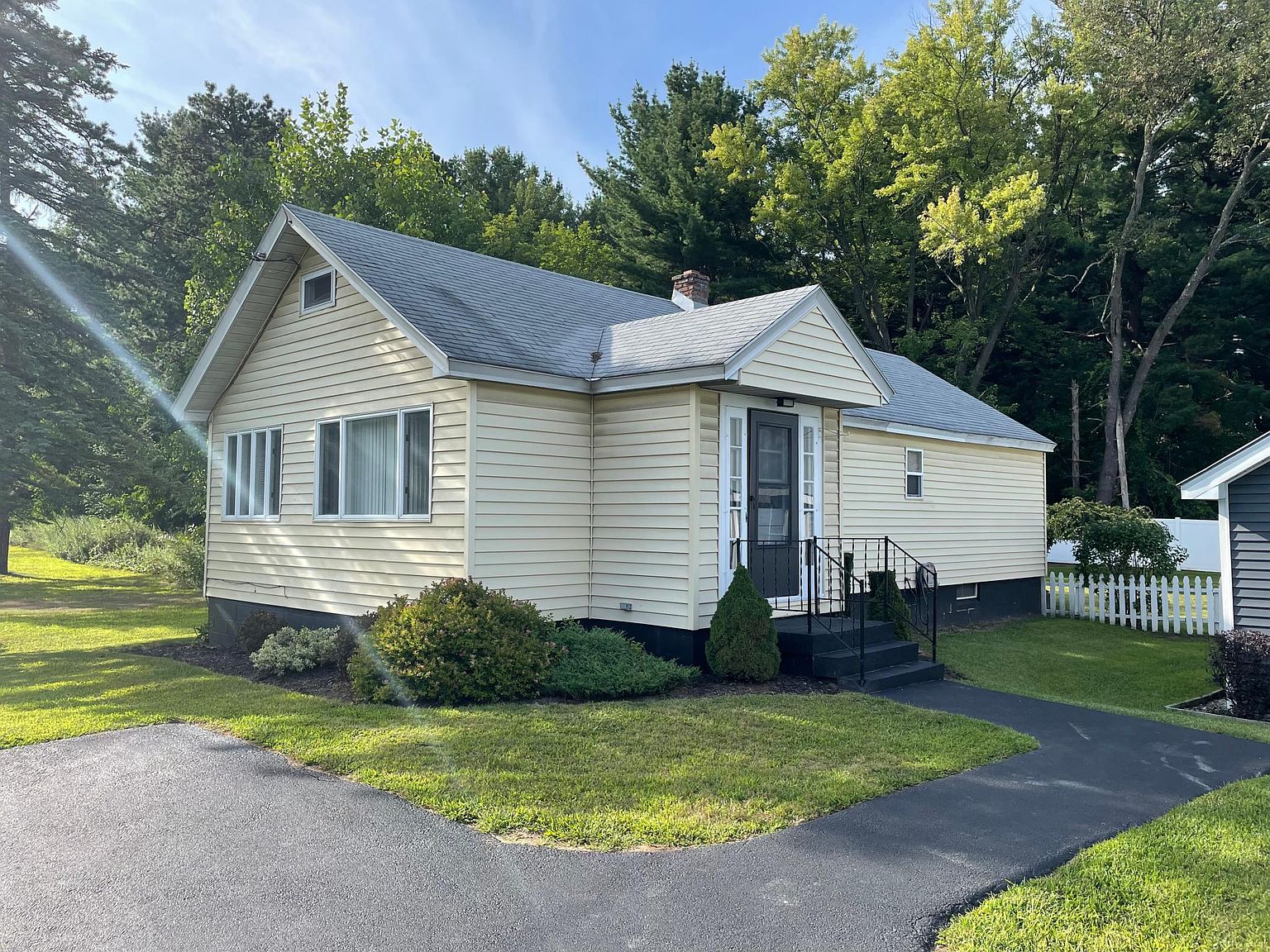 564 Duanesburg Rd, Schenectady, NY 12306 Zillow