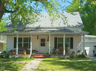 211 W Church St, Cook, NE 68329