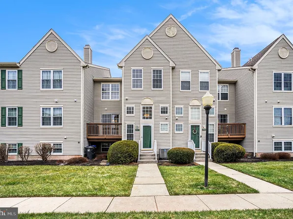 837 Dewees Pl #1403, Collegeville, PA 19426