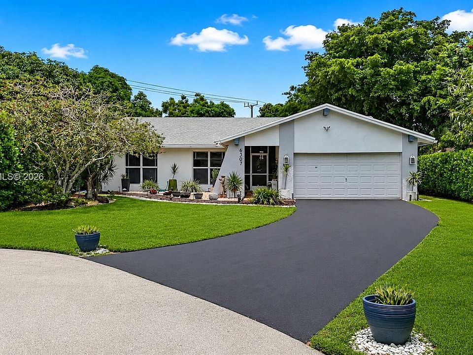 1st image of 6307 Silk Oak Cir