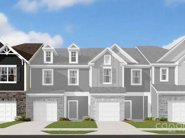 3301 Lilac Grove Dr, Charlotte, NC 28269