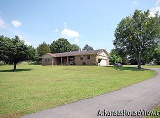 76 Bob Steel Ln, Plumerville, AR 72107