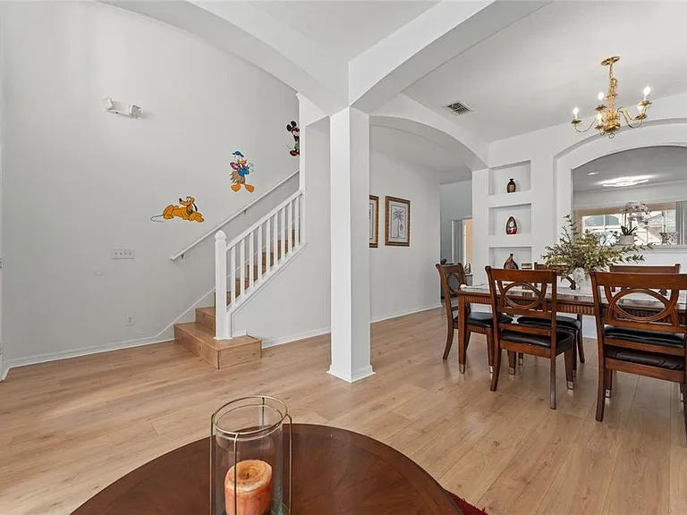 1031 Solana Cir — Photo 9