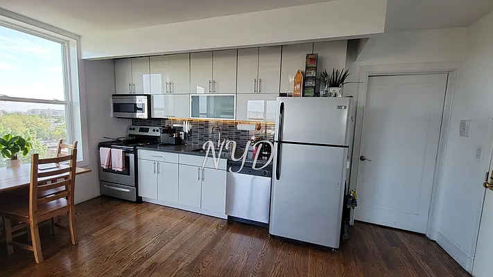 Rented by New York Dwellings LLC | media 5