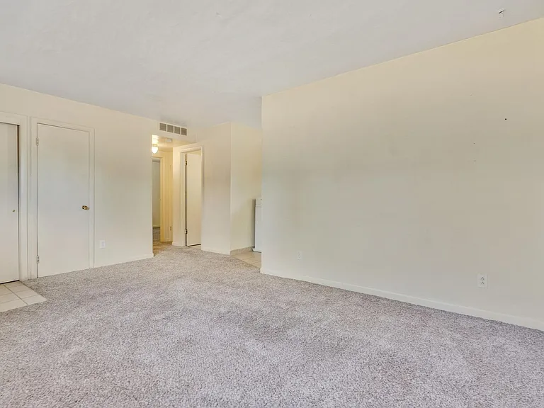2108 Applewood Rd — Photo 26