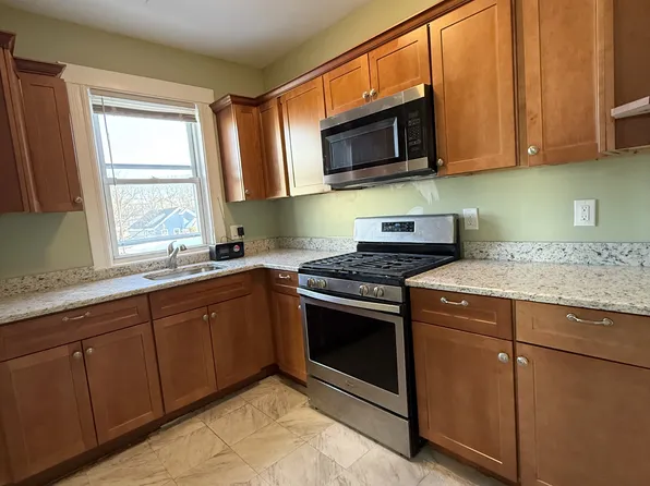 123 Glendower Rd #1, Roslindale, MA 02131