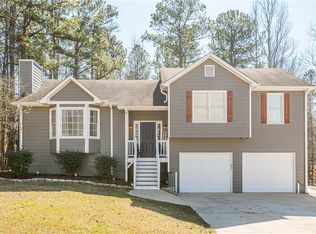 151 Johnstons Way, Dallas, GA 30132