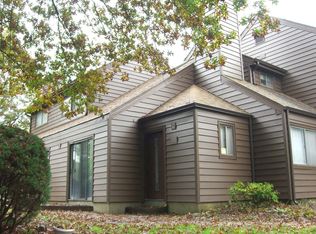 3A Yacenda Dr, Morris Plains, NJ 07950