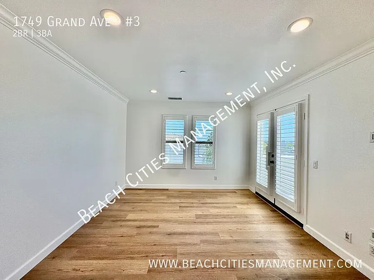 1749 Grand Ave #3 — Photo 28