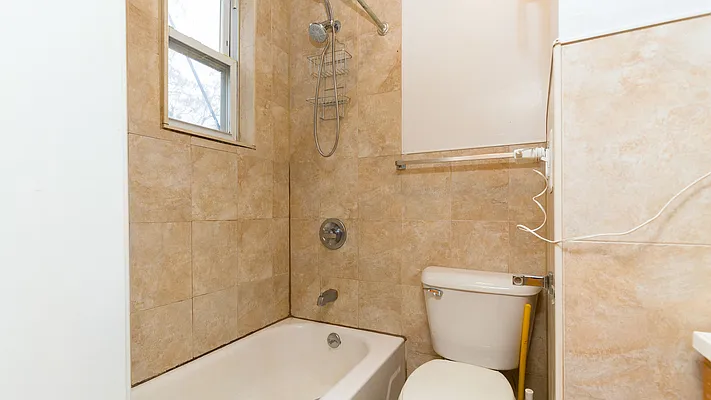 Rented by Nooklyn NYC LLC | media 13