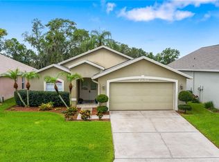 6930 Shimmering Dr, Lakeland, FL 33813