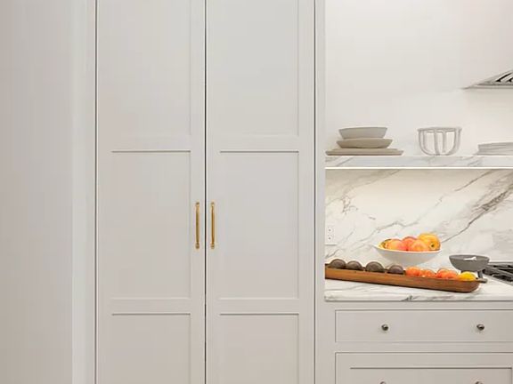 4th image of 175 Halsey St #1