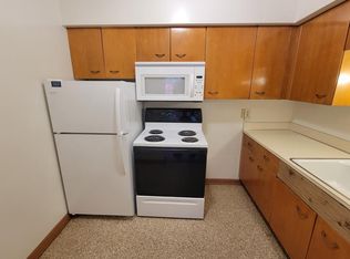 1534 S 11th St APT 2, Lincoln, NE 68502