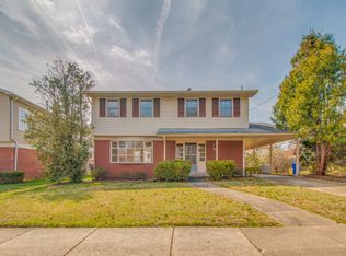 806 Whittington Ter, Silver Spring, MD 20901