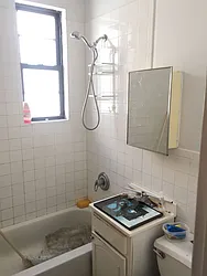 Rented by Metroline Realty