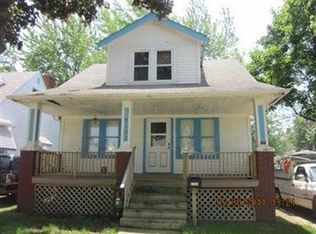 7103 Snow Rd, Parma, OH 44129