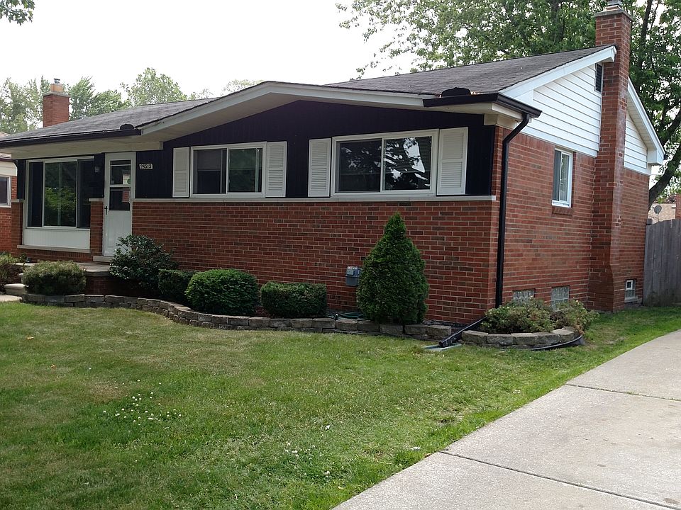 1st image of 28513 Grant St
