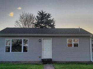 615 N Garfield Ave, Burlington, IA 52601