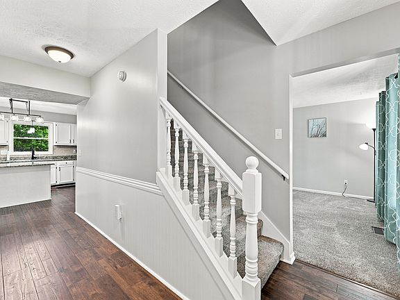 5th image of 8520 Big Oak Dr