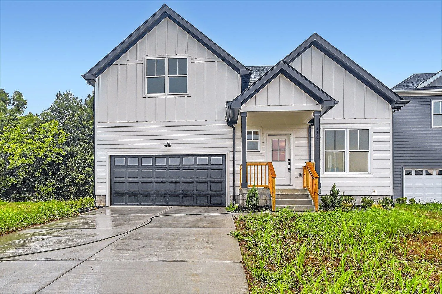3 bed, 2.5 bath, 1940 sqft, $2,450 — Photo 1