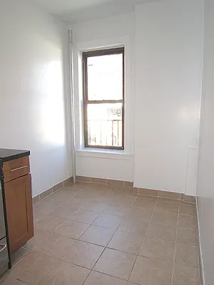 Rented by City Connections Realty | media 25