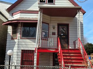 8122 S Escanaba Ave, Chicago, IL 60617