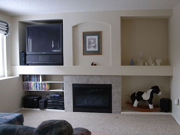 Family Room - Gas Fireplace