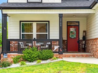 2700 Remington Trce, Clarksville, TN 37043