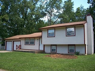 1st image of 330 Sycamore Dr