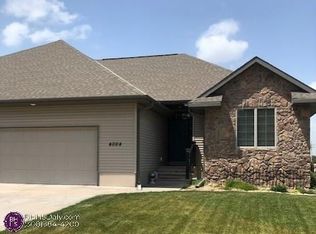 4004 Northview Dr, Grand Island, NE 68803