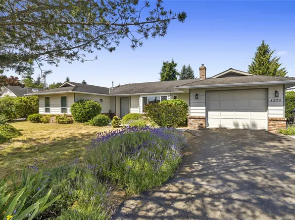 1222 Gilley Cres, Nanaimo, BC V9P 1W5