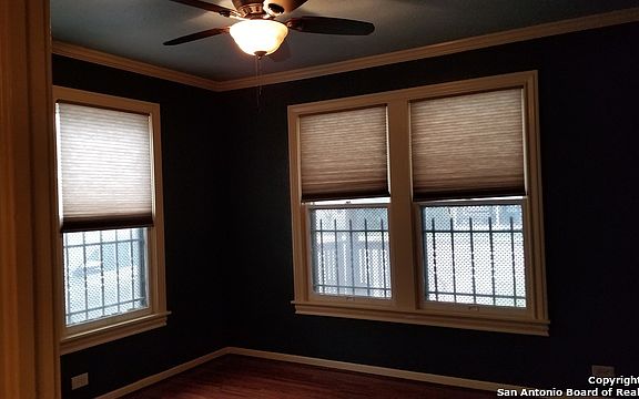 3rd image of 2143 Steves Ave
