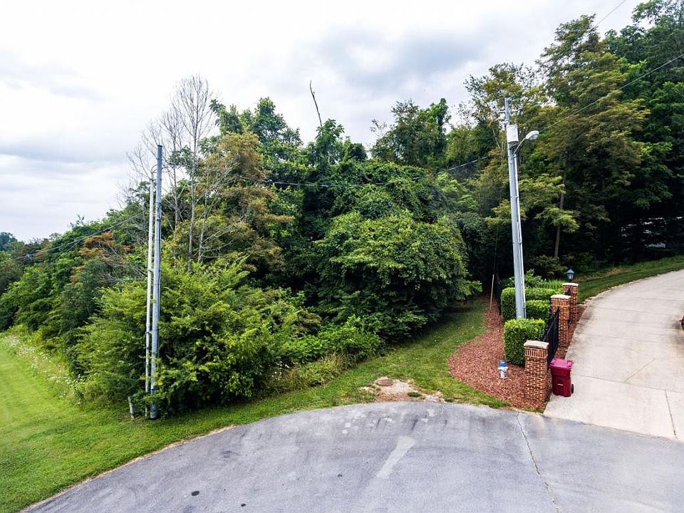 1st image of Tara Ct