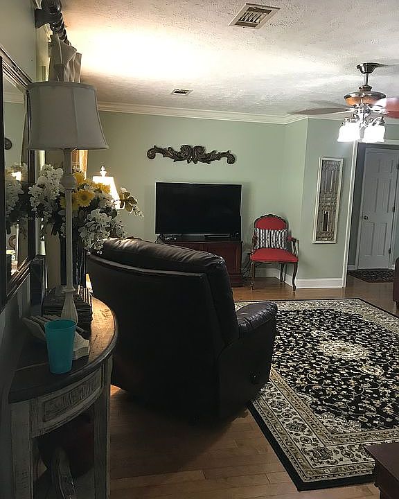 562 Pulltight Rd Saltillo MS 38866 Zillow