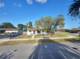 15561 SW 102nd Ct, Miami, FL 33157