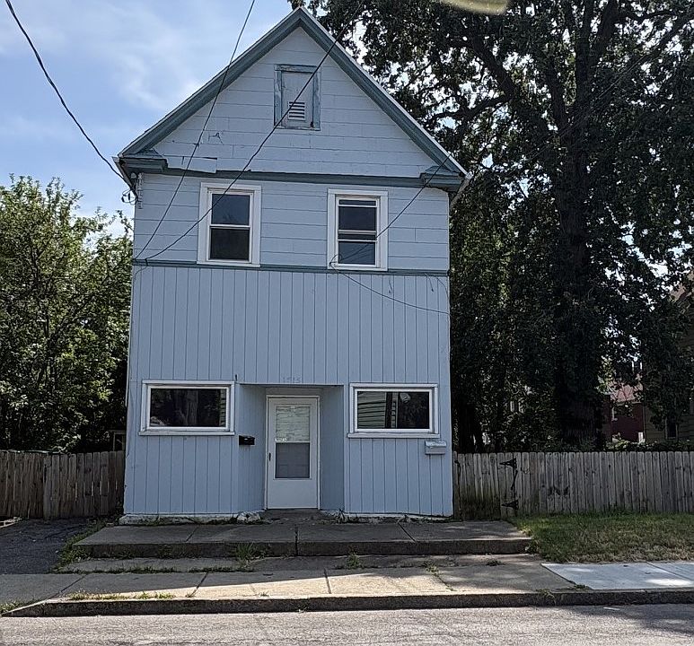 1st image of 1715 Niagara St