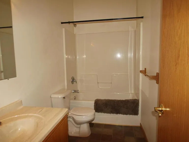 401 W Main St #202 — Photo 3