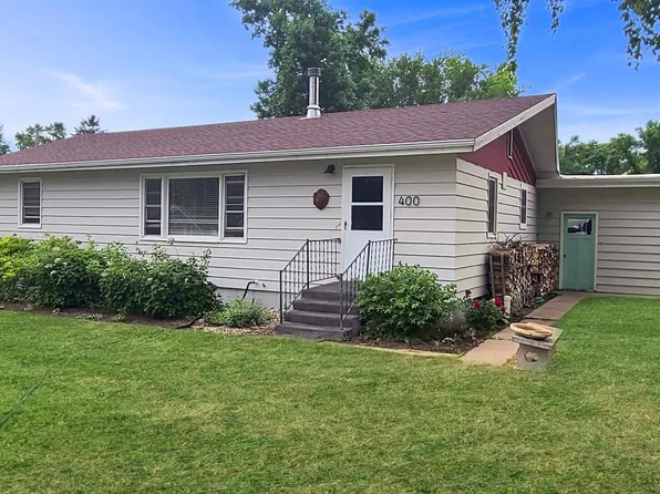 400 Cottage Ave, Hendricks, MN 56136