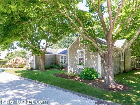 16 Milestone Rd #A, Nantucket, MA 02554