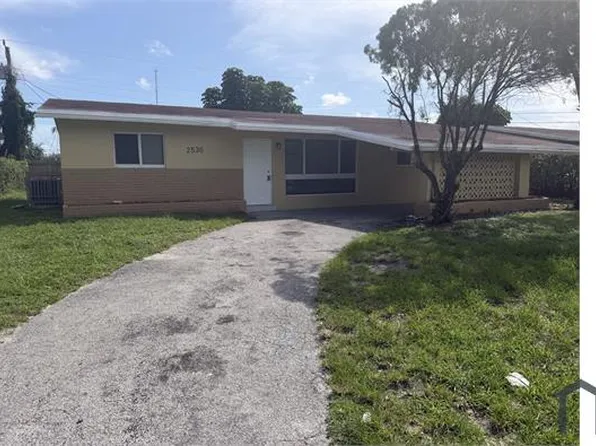 2530 NW 26th Ct, Fort Lauderdale, FL 33311