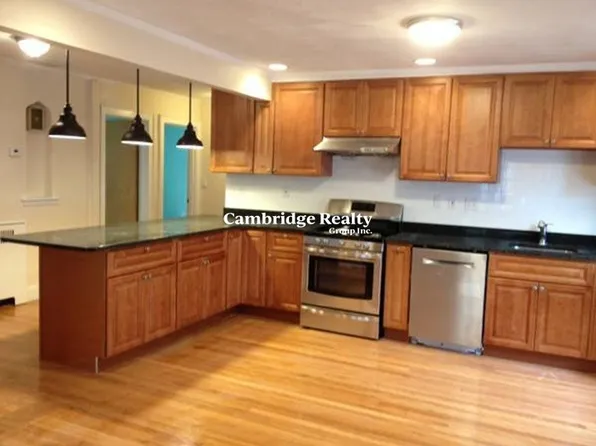 21 Portina Rd #2T, Brighton, MA 02135
