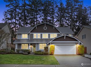 2015 NE 32nd St, Renton, WA 98056