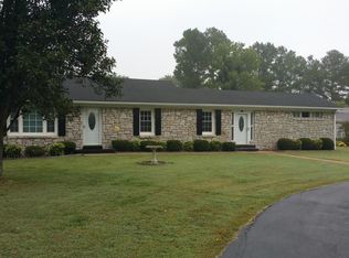 206 Eveningside Dr, Chapel Hill, TN 37034