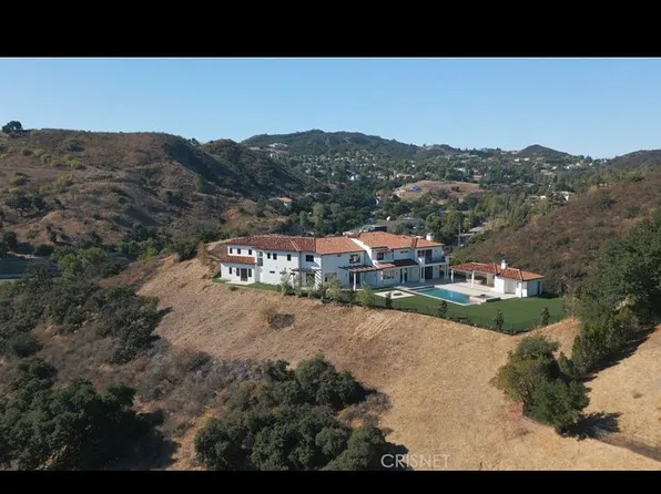 23401 Mulholland Hwy, Calabasas, CA 91302