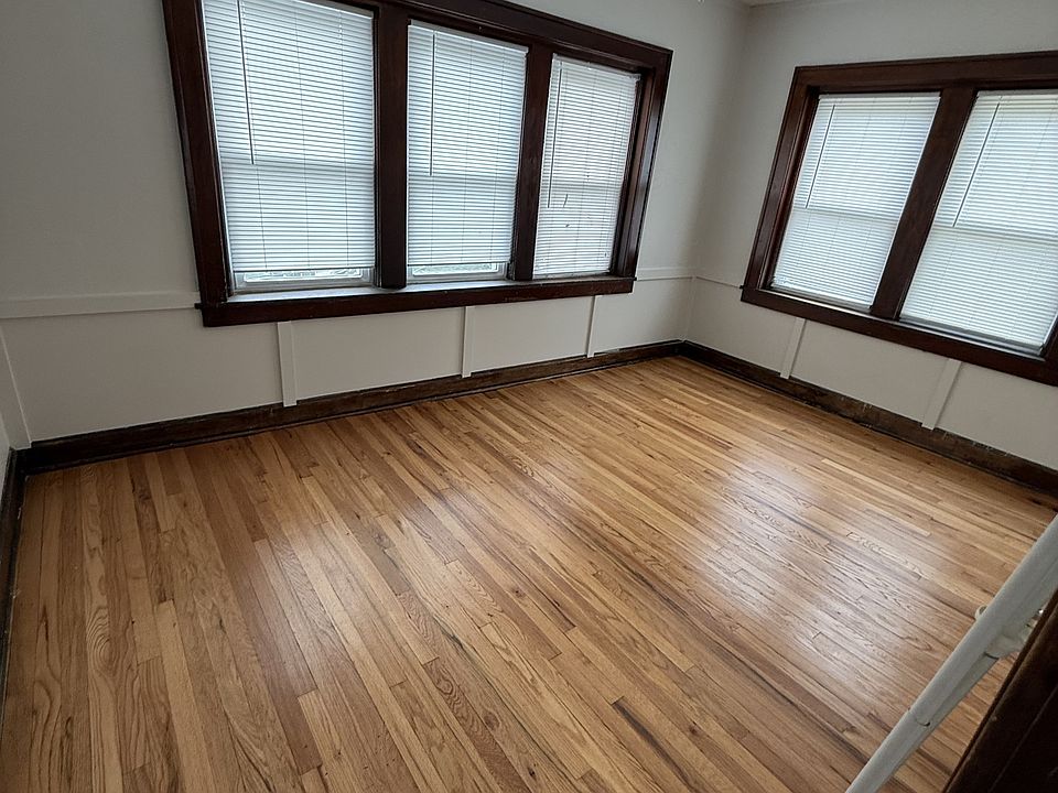 1st image of 853 Barnett Ave #2F