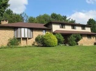 2042 Cheshire Rd, Binghamton, NY 13903