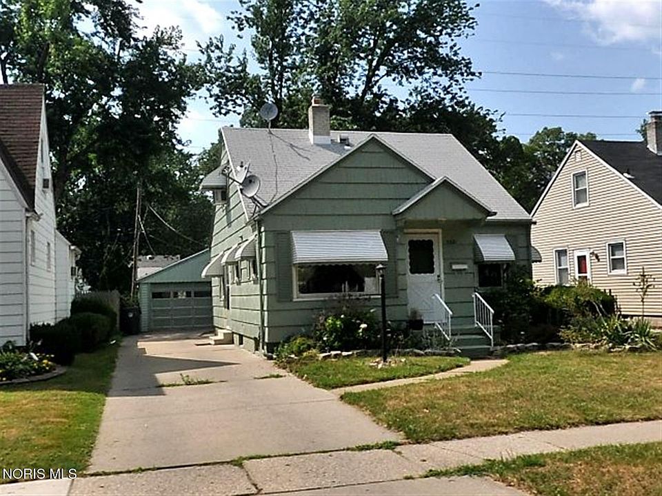 1st image of 3621 Sherbrooke Rd