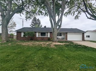 244 Jackson St, Elmore, OH 43416